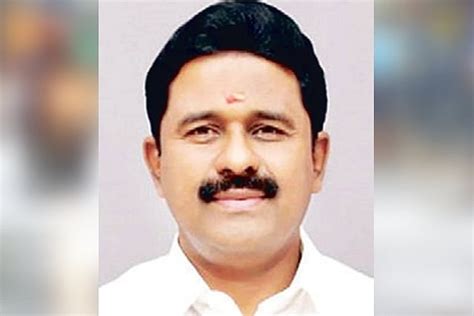 Food Minister Kamaraj tests +ve after attending function in Tiruvarur