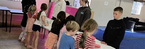 Holiday Programme 的图像结果