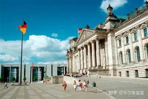 2023年德国留学费用清单：留学生利好！1天1欧！德国推出365欧青年交通年票！