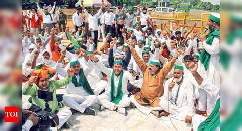West UP stir reaches Delhi border as protests rage | Noida News - Times ...