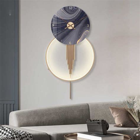 Stylish Metal Wall Clocks | DecorVilla – The Decorvilla