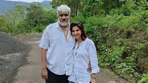 Filmmaker Vikram Bhatt, Wife Granted Regular Bail By Supreme Court In ...