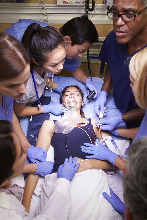A Night in the Life of an Emergency Room Physician | University of Utah ...