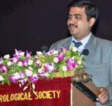 Dr Amit Kapoor