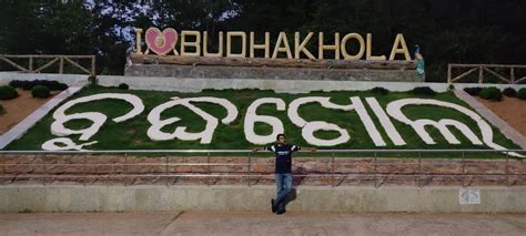 Find the Stories Around