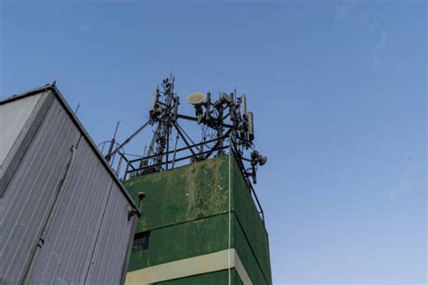 Image result for How Localizer Antenna Works