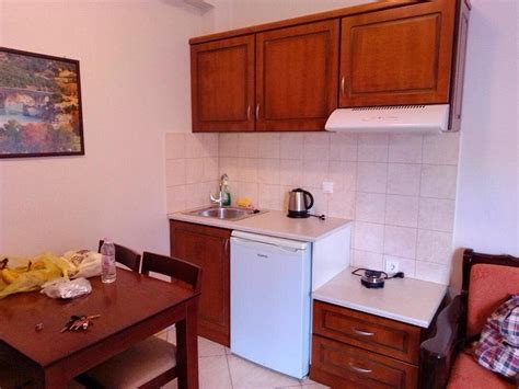 CHRYSANDRA (Karpenisi) - Guesthouse Reviews, Photos, Rate Comparison ...