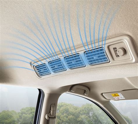 Toyota Rumion interior, exterior and color images.