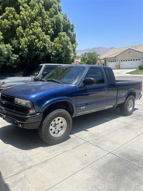 2001 Chevrolet S-10 for Sale in San Jacinto, CA - OfferUp