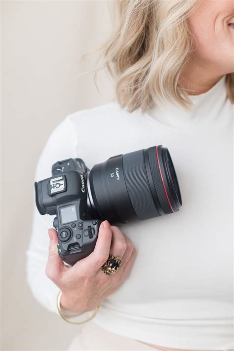 Marnie | The Mint Sweater Photoshoot