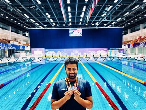 Niranjan Mukundan para-swimmer 91 medals for India 19 surgeries