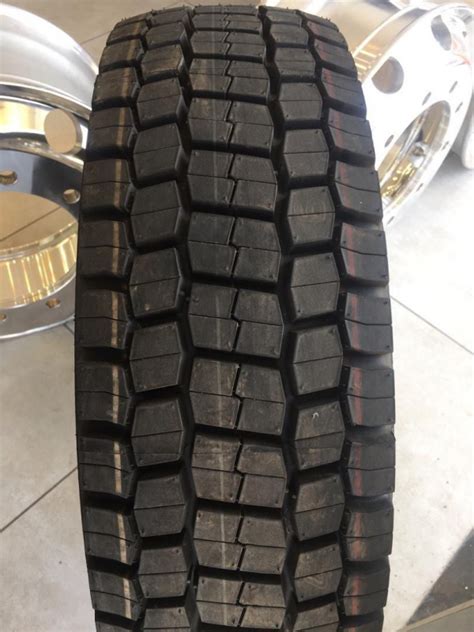 لاستیک بریجستون 235/75R17.5 BRIDGESTON M729 | 235/75-17.5