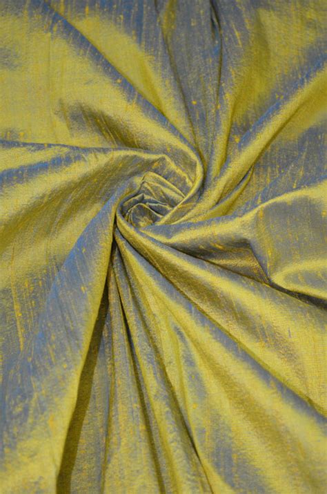 Pure Raw Silks – Essence of India