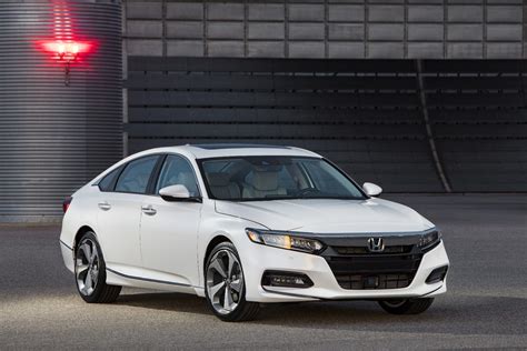 Honda blends big space with small engines in 10th-gen Accord