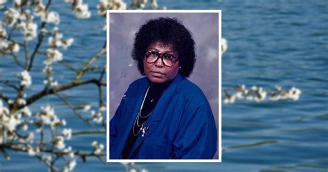 Obituary | Ms. Edna Scott-Holloway | Vaughan-Temple Funeral Home