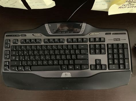 Samsung Monitor & Logitech G15 Keyboard, Computers & Tech, Parts ...