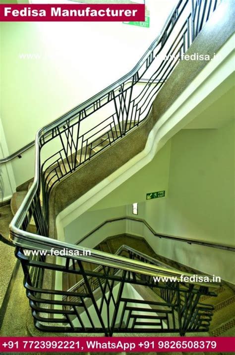 Modern Steel Staircase Glass Staircase Installation Glass Finials For ...