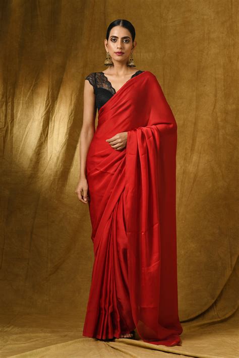 Fiery Red Satin Saree with Gold Pendants – Swtantra