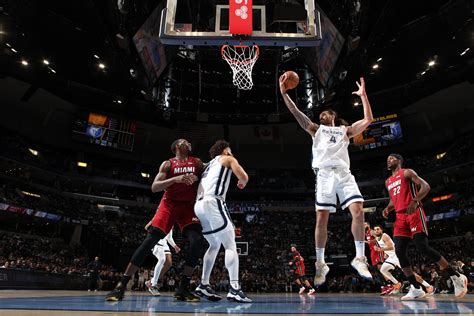 Grizzlies vs Heat Photos 12.05.22 Photo Gallery | NBA.com