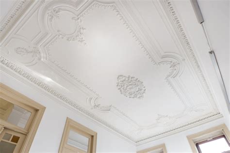 Top 15 Balcony Ceiling Design Ideas for an Apartment