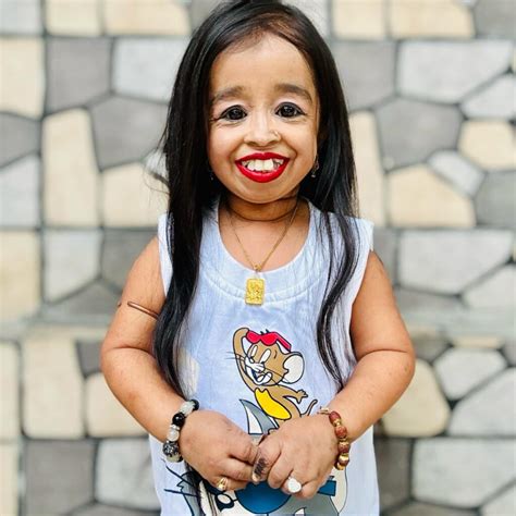 Jyoti Amge Husband: Profession, Marriage, and More - Everycelenews