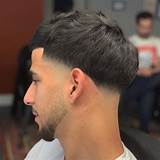 Pin on Meus Pins salvos | Taper fade haircut, Taper fade short hair ...