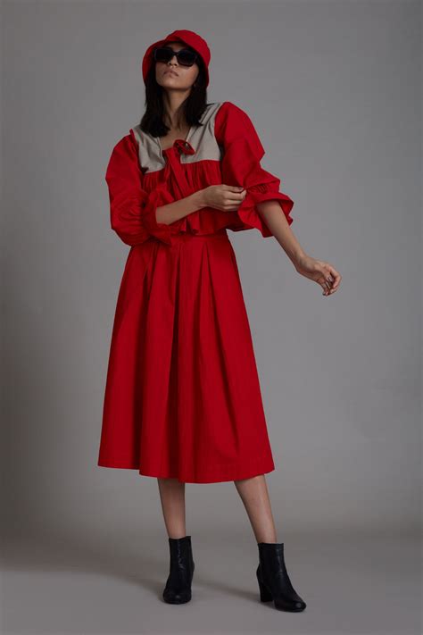 Buy Handwoven Pure Cotton Skirt by MATI-Sustainable & Ethical Luxury Brand