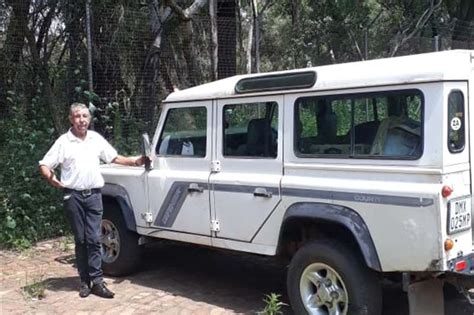 Used Land Rover Cars for sale in South Africa priced between 50k and ...