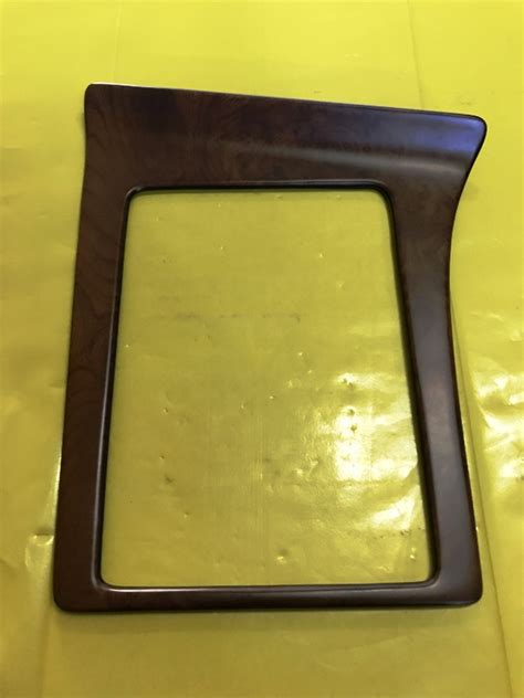 TEMPRA TİPO VİTES KONSUL KAPLAMASI MAUN AHŞAP 7761769