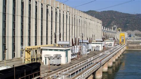 KAKO JE NASTAO KOLOS NA DUNAVU: Pre 57 godina počela izgradnja ...