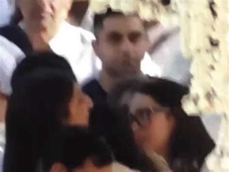 Karisma Kapur and kids pay respects at Sunjay Kapur's funeral