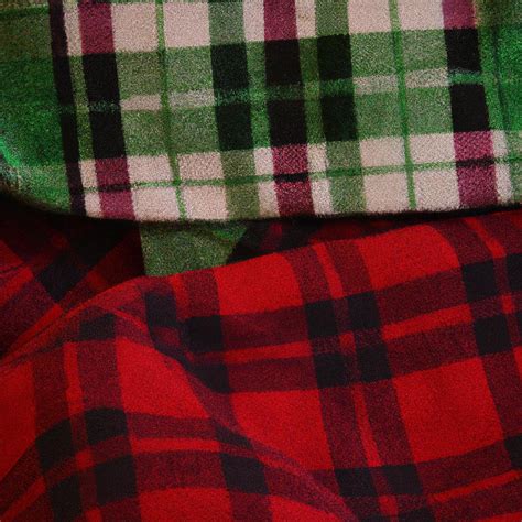 What Is The Difference Between Flannel And Fleece? – Outlife Expert