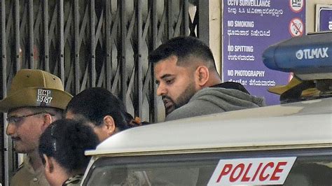 Prajwal Revanna: జైల్లో లైబ్రరీ క్లర్క్‌గా ప్రజ్వల్‌ రేవణ్ణ | Prajwal ...