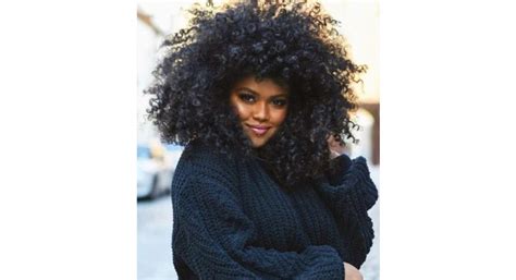 Haircuts your curls are practically begging for :::Misskyra