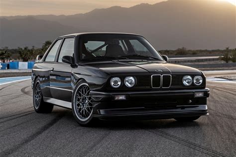 This Is The Most Beautiful BMW M3 E30 Restomod We've Ever Seen | CarBuzz