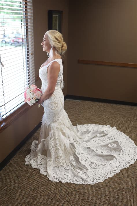 All Who Wander Rowen Wedding Dress Save 42% - Stillwhite