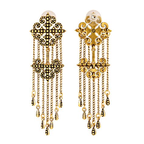 Fringes Thrill Statement Dangler Earrings – VOYLLA