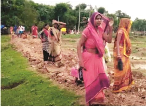 The former sarpanch, stunned by defeat, dug the WBM road with a tractor ...