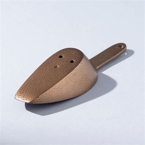 The Unbeatable Ice Scoop Matte Gold – Nestroots