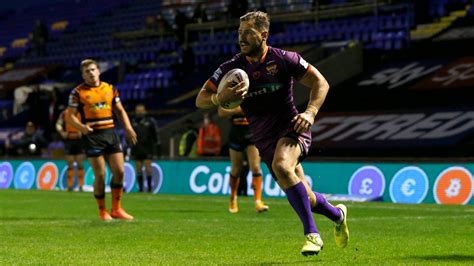 Jack Cogger: Huddersfield Giants sign half-back on two-year deal ...