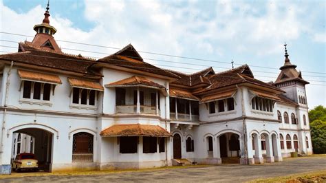 Kowdiar Palace Thiruvananthapuram - Hi TVM Tourist Places