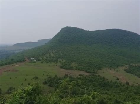 PHOTOS: बरसात में और निखर जाता है करकटगढ़ जलप्रपात का सौंदर्य, हरी-भरी ...