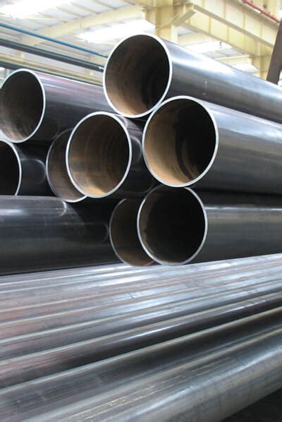 ASTM A335 P5 Alloy Steel ERW Pipes Supplier