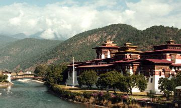Beautiful 8 Days Paro to Thimphu Tour Package | paro, thimphu, punakha ...