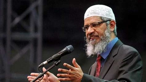 Zakir Naik Praised India In Pakistan As Pakistan Airlines Claims Money ...