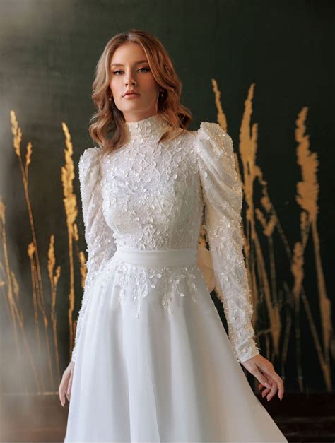 Turtleneck Wedding Dress Long Sleeve at Scott Drain blog