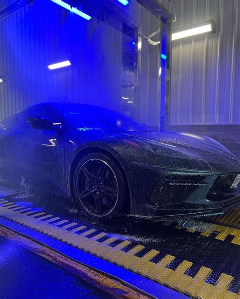 Castro OASIS - Hand Car Wash in West Haven, Connecticut