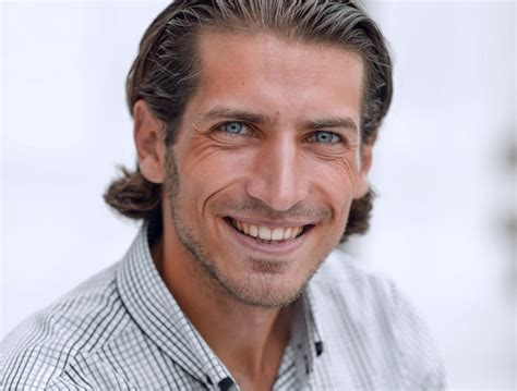 Successful Man 的图像结果