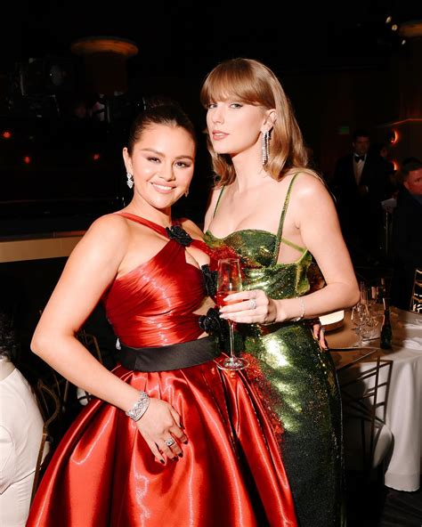 Taylor-Swift-Selena-Gomez-Golden-Globes - Grazia