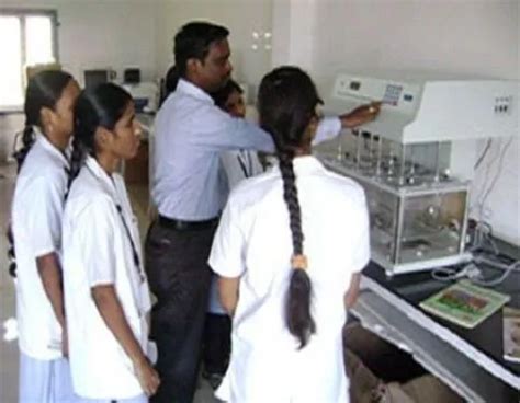Saastra College of Pharmaceutical Education and Research Nellore Campus ...